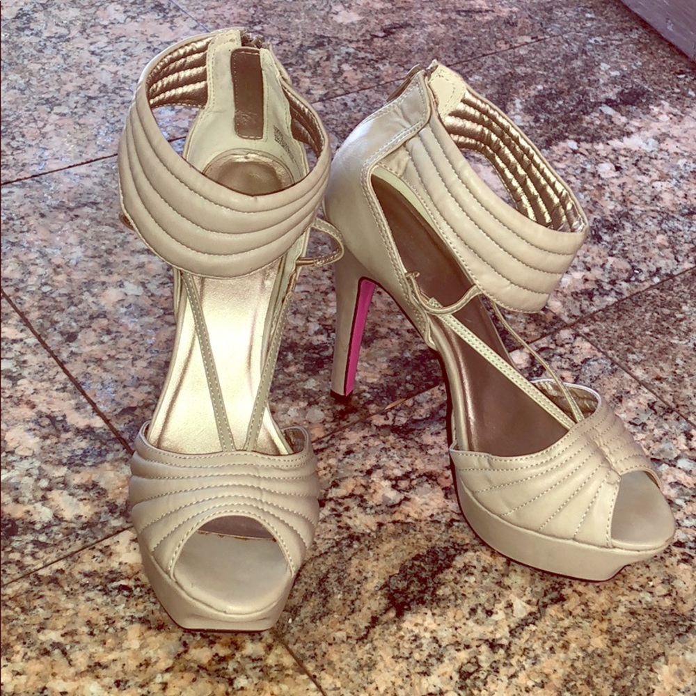 Charlotte Russe Sandal(Tron Platform Heels) Sz 9.5